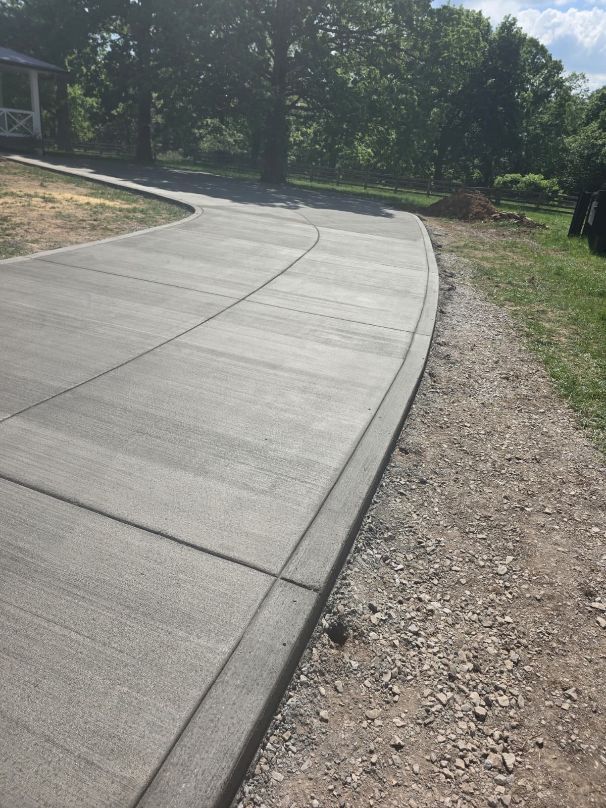 WhatsApp Image 2025-10-29 at 17.09.48_28dc4bdd